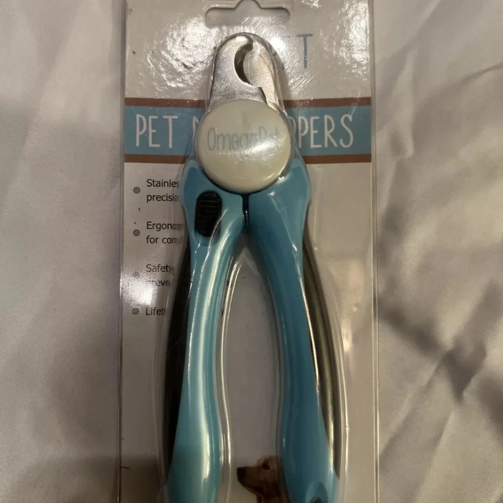 Omega Pet Dog Nail Clippers Large Breed - Easy to Use Medium and For Dogs